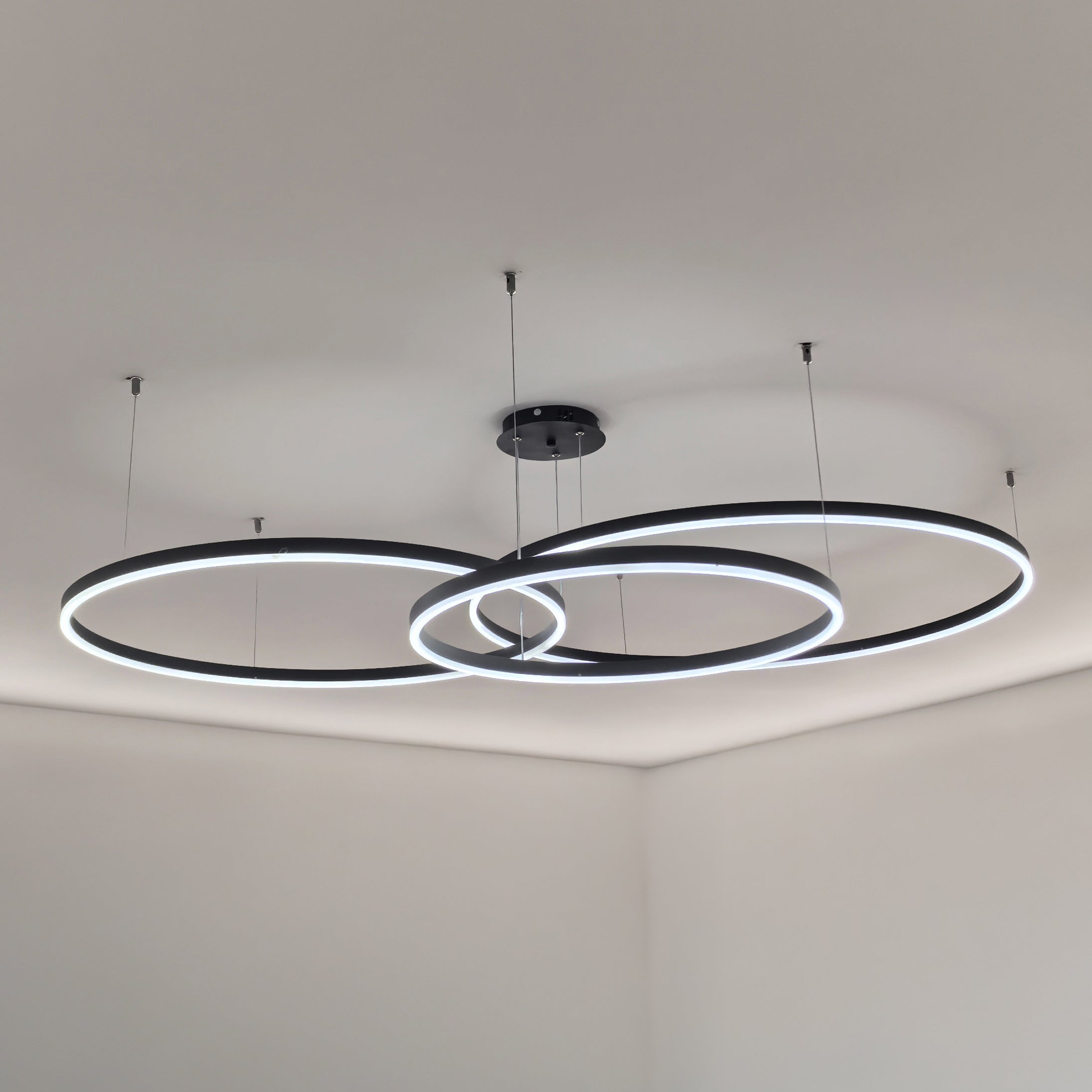 WOMO Multi Black Ring LED Chandelier - WM2003