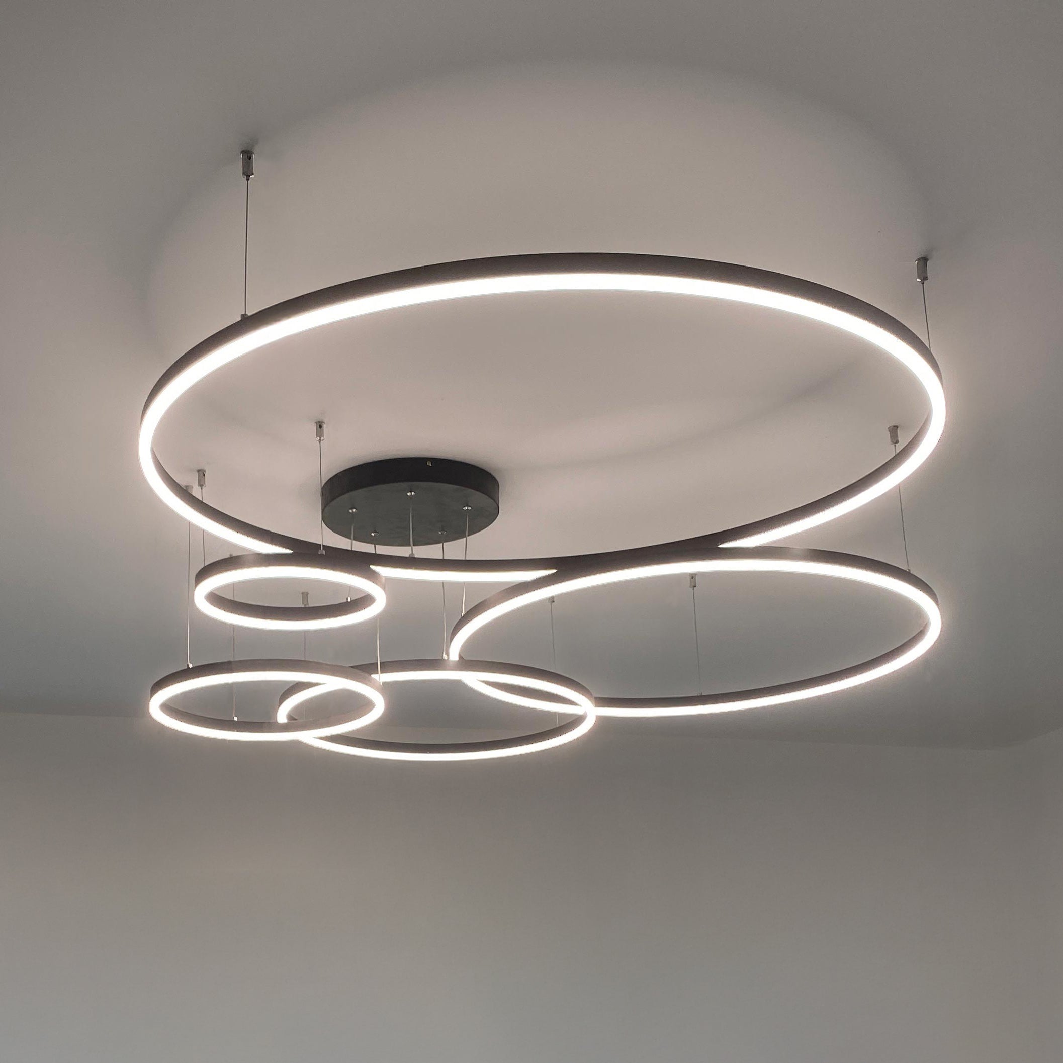 WOMO Multi Black Ring LED Chandelier - WM2003