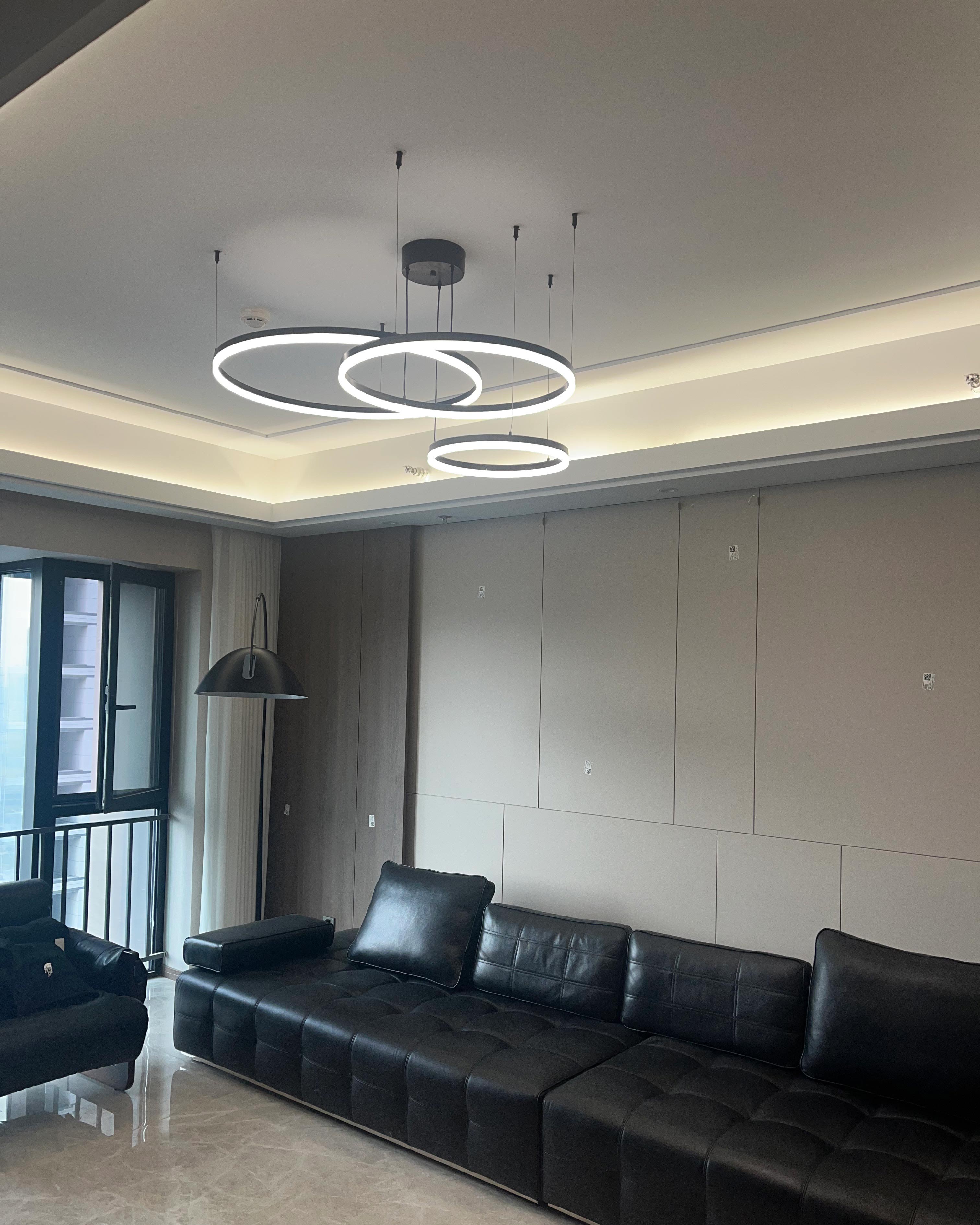 WOMO Multi Black Ring LED Chandelier - WM2003