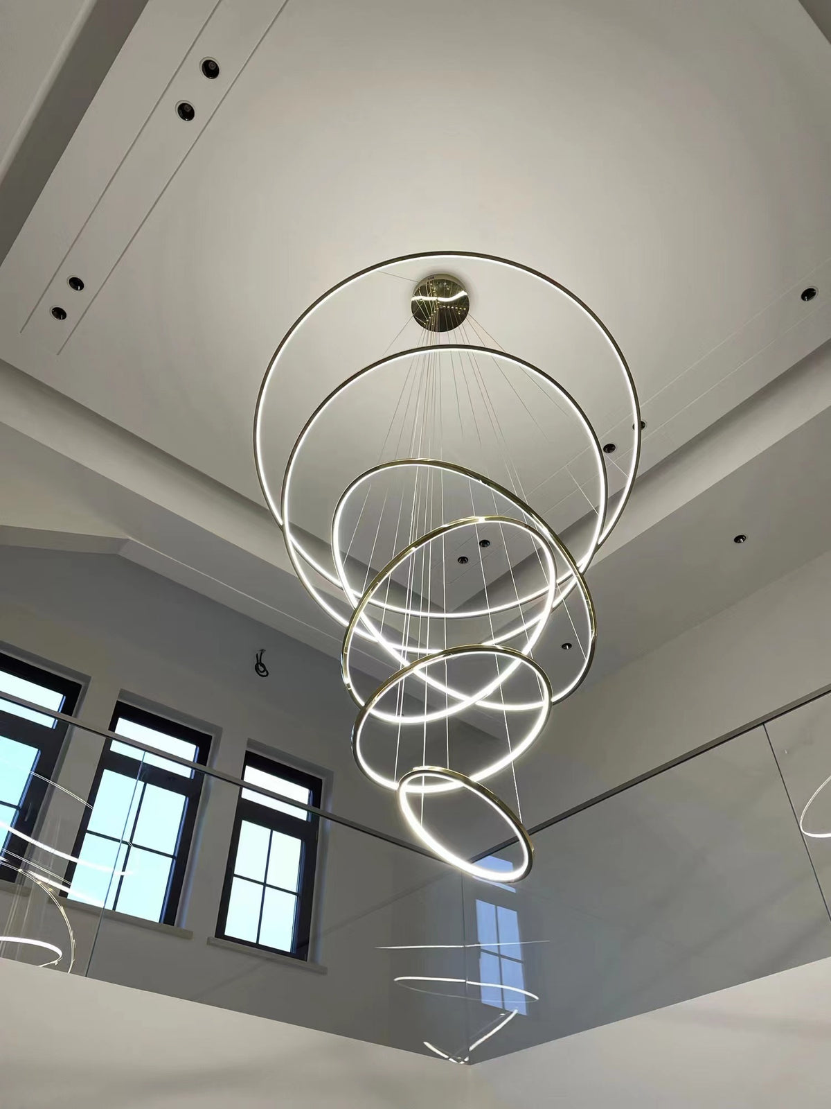 WOMO Tiered Ring LED Foyer Chandelier-WM2160