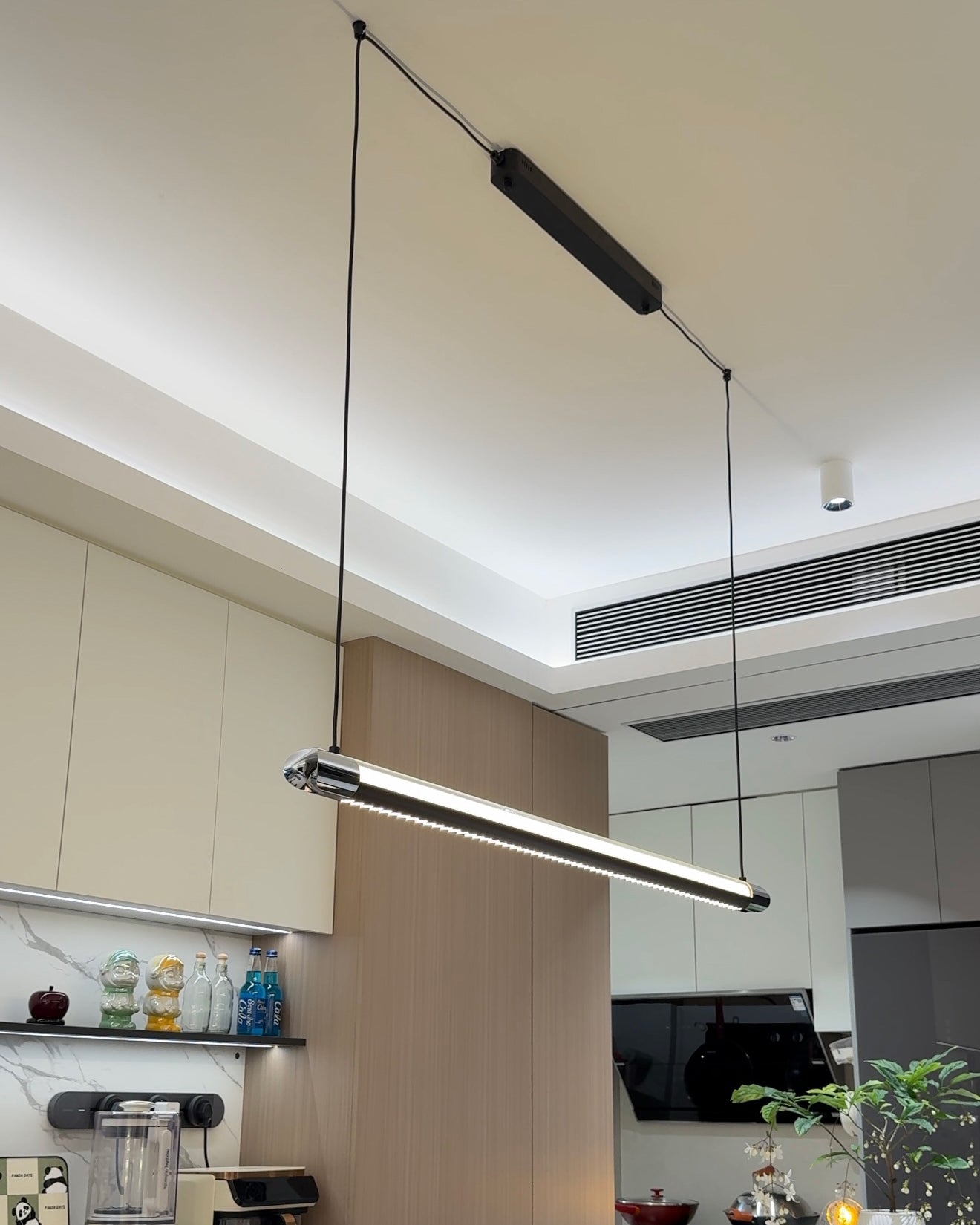 WOMO Black Linear Pendant Light - WM3225