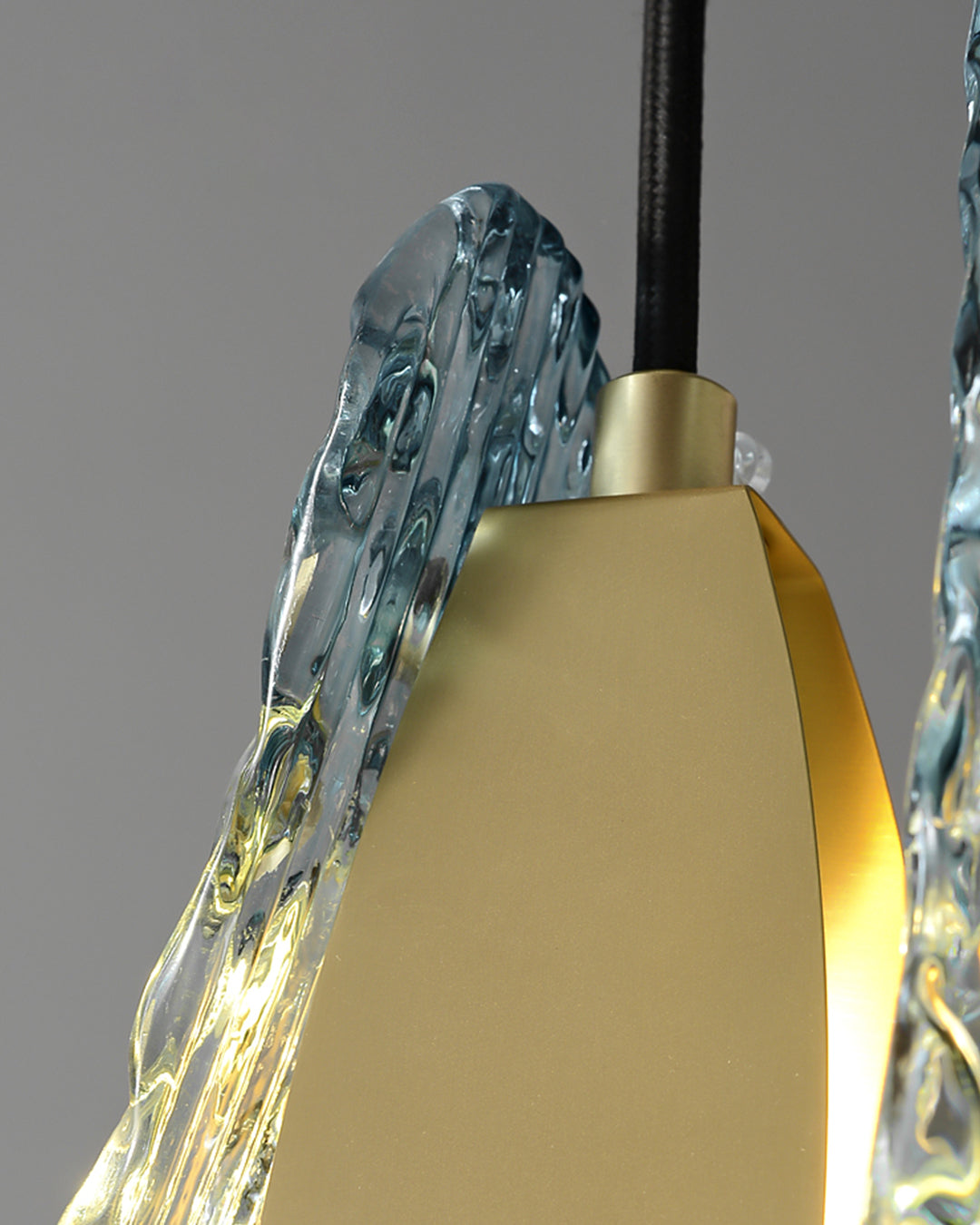 WOMO Peacock Blue Art Glass Pendant Light-WM2213a