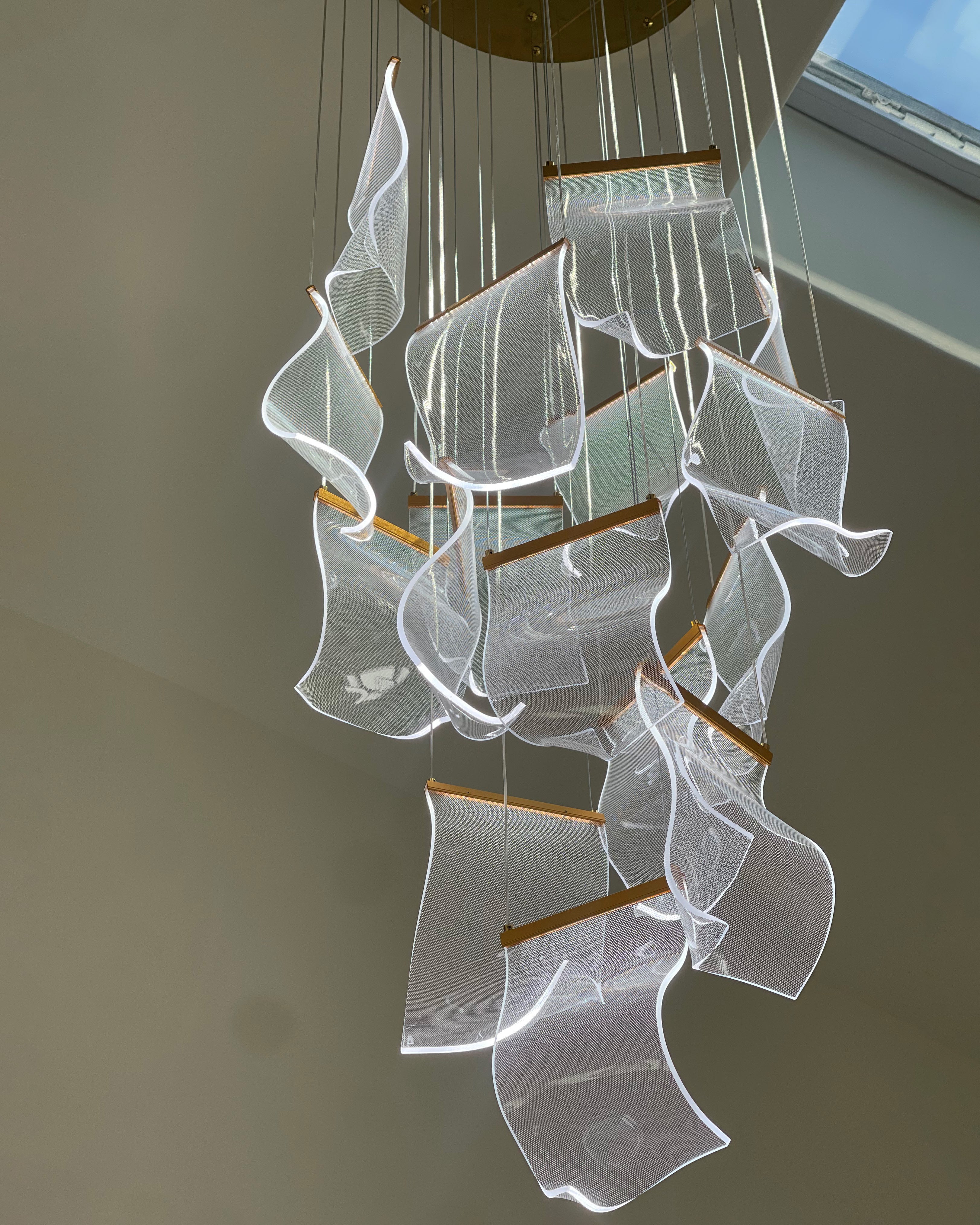 WOMO Breeze Dimmable Acrylic Chandelier-WM2158