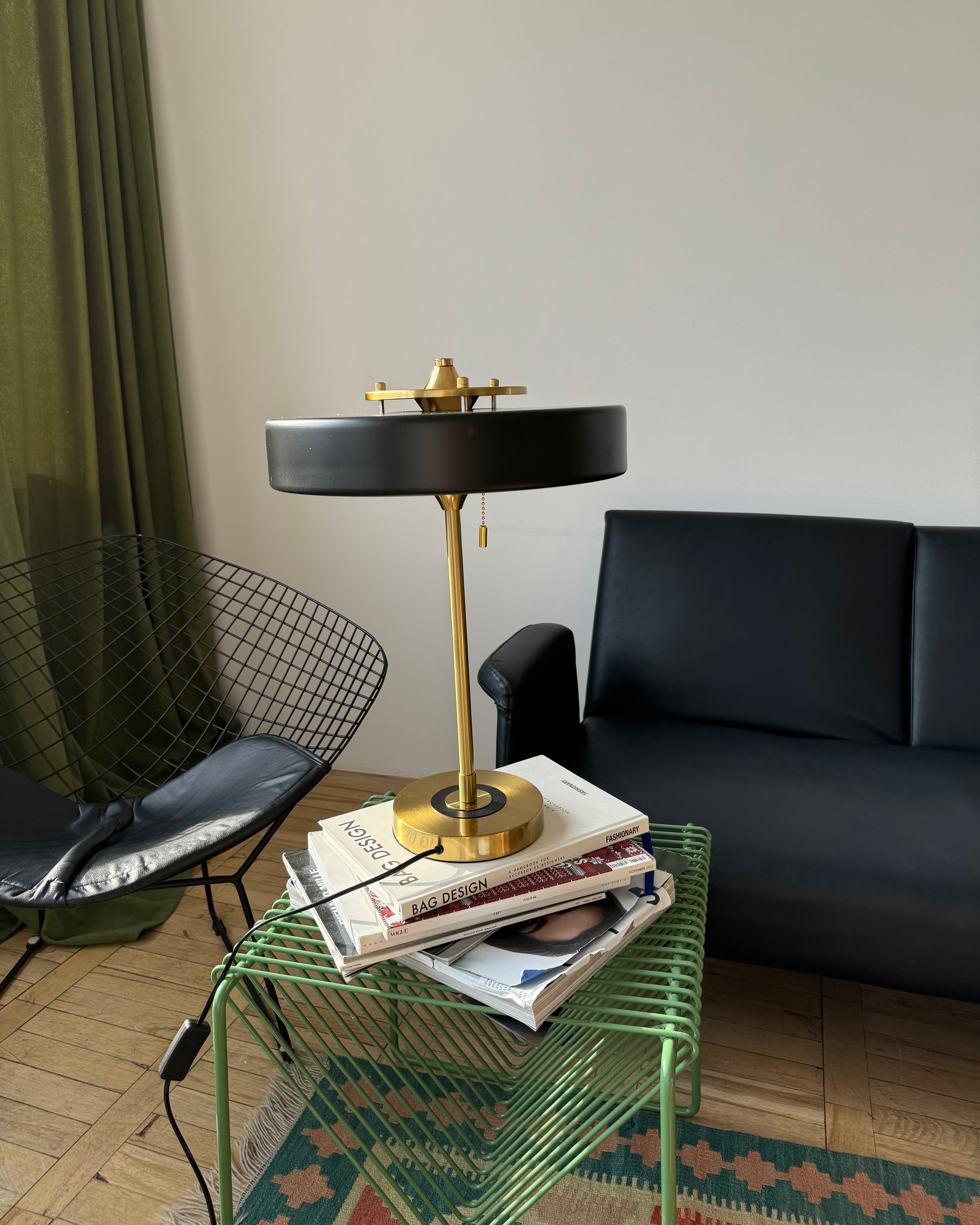 WOMO Mid-Century Round Table Lamp with Pull Chain-WM8009